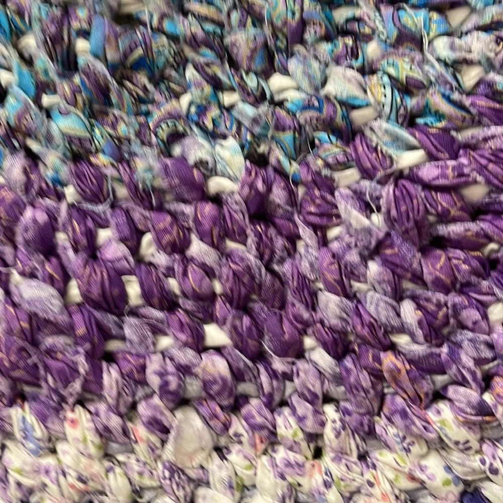 Homemade rug - Picture 4 of 6
